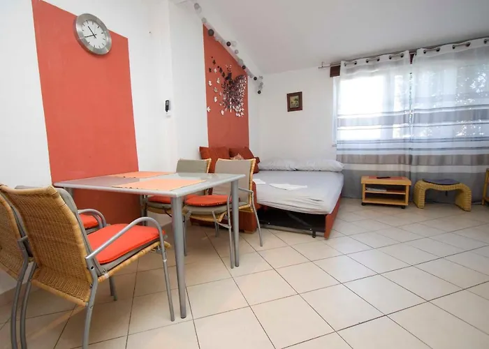 Mia I Toni Apartament *